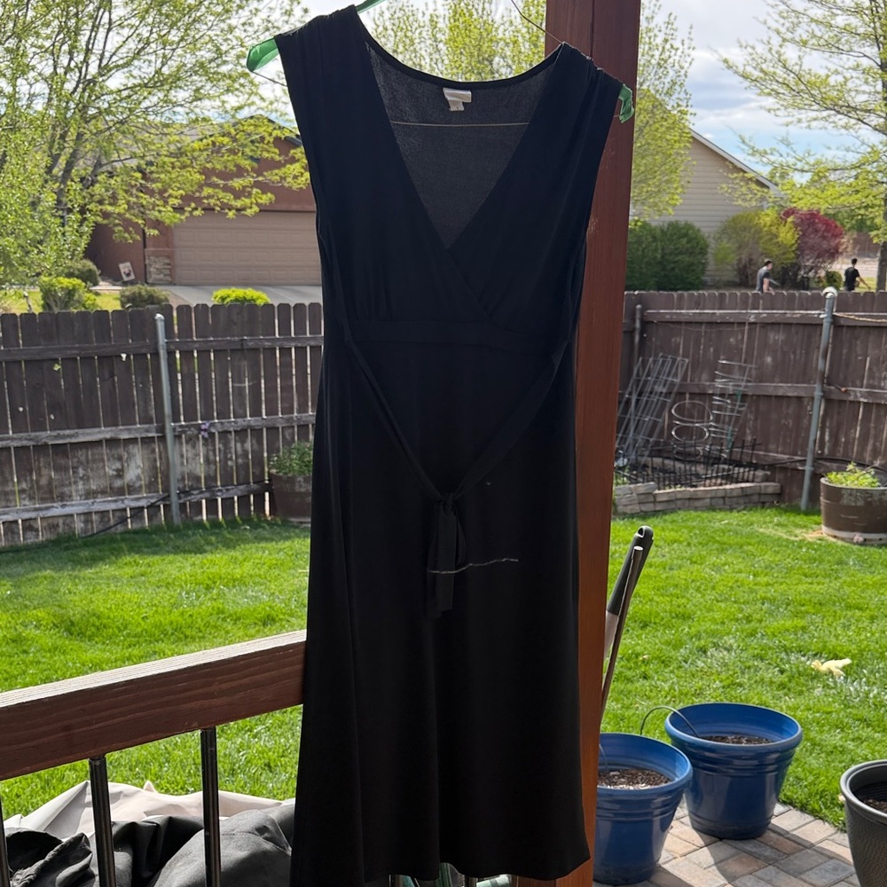 Merona Black V-Neck Tie-Waist Midi Dress